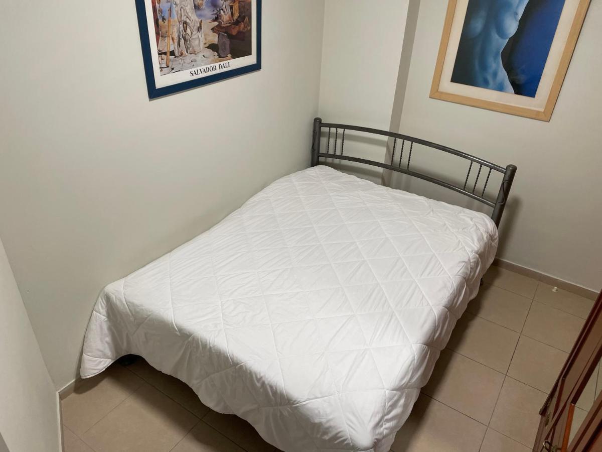 Isralux Apartments Бат-Ям Екстер'єр фото