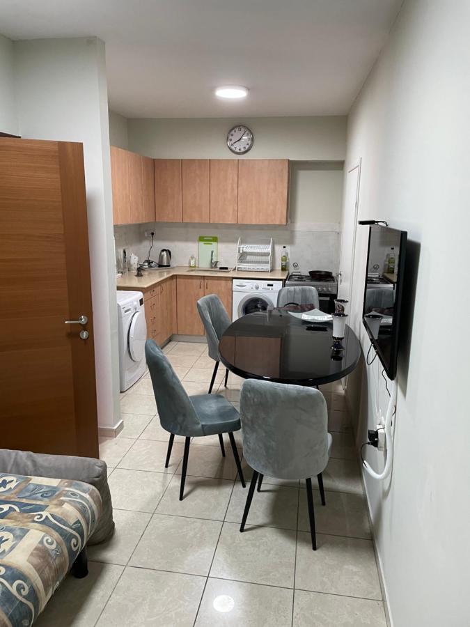 Isralux Apartments Бат-Ям Екстер'єр фото