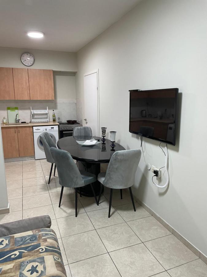 Isralux Apartments Бат-Ям Екстер'єр фото
